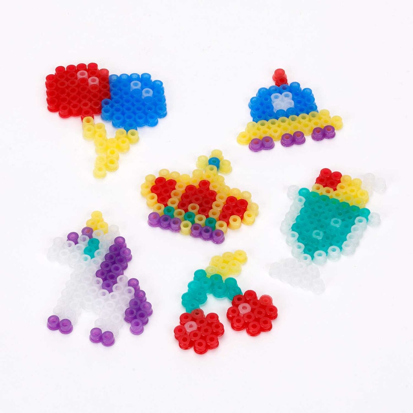 はじめてポット ラメカラー | CATALOG | PERLER BEADS® | ブランド一覧